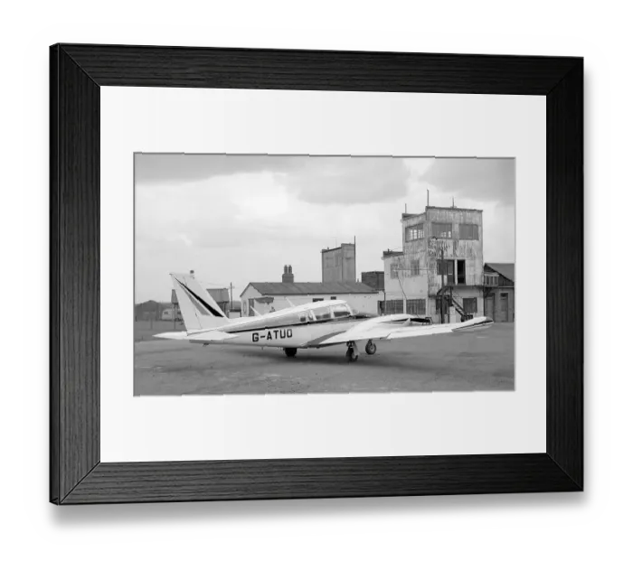 Framed Print : Piper PA-30 Twin Comanche G-ATUO Framed Print : Piper PA-30 Twin Comanche G-ATUO