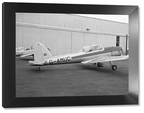 de Havilland DHC-1 Chipmunk 21 G-AMUC