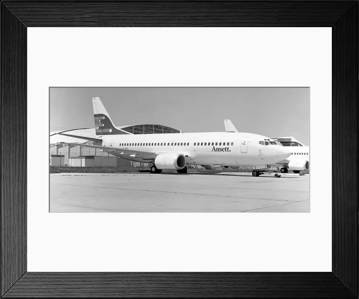 Framed Print : Boeing 737-377 VH-CZI Framed Print : Boeing 737-377 VH-CZI
