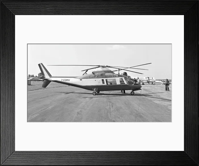 Framed Print : Agusta A. 109A Hirundo I-CDMV Framed Print : Agusta A. 109A Hirundo I-CDMV