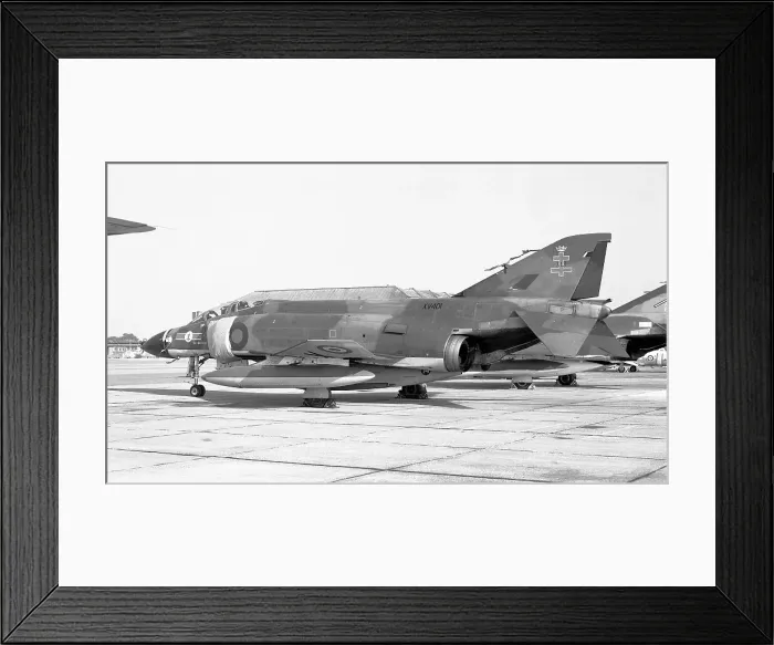 Framed Print : McDonnell Douglas F-4M Phantom FGR. 2 XV401 Framed Print : McDonnell Douglas F-4M Phantom FGR. 2 XV401