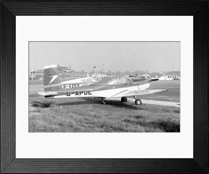 Framed Print : Orlican L-40 Meta Sokol G-APUE Framed Print : Orlican L-40 Meta Sokol G-APUE
