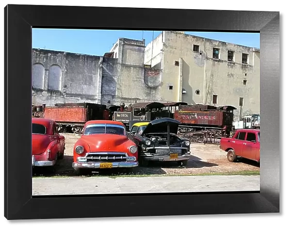Cars and trains, Havana, Cuba