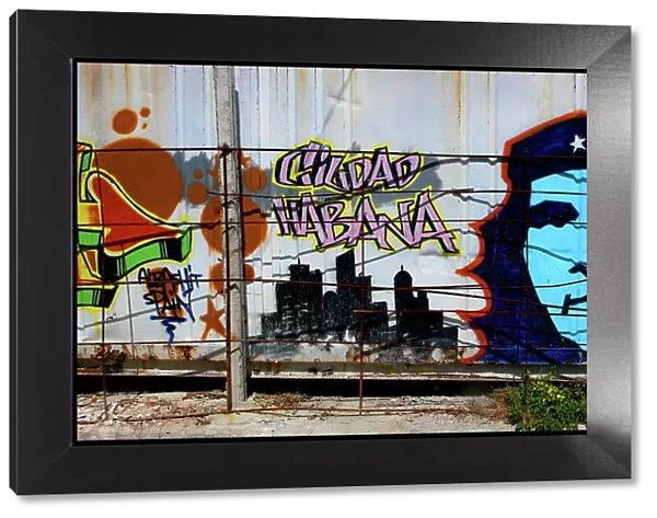 Graffiti and Che Guevara painting, Havana, Cuba