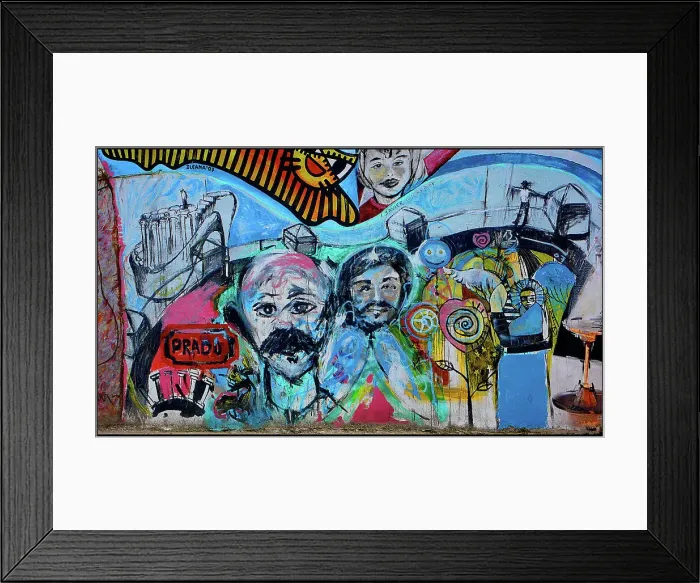 Framed Print : Graffiti Havana, Cuba Framed Print : Graffiti Havana, Cuba