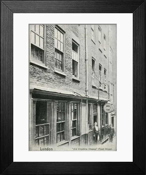 Framed Print : Ye Olde Cheshire Cheese pub on Fleet Street, London Framed Print : Ye Olde Cheshire Cheese pub on Fleet Street, London