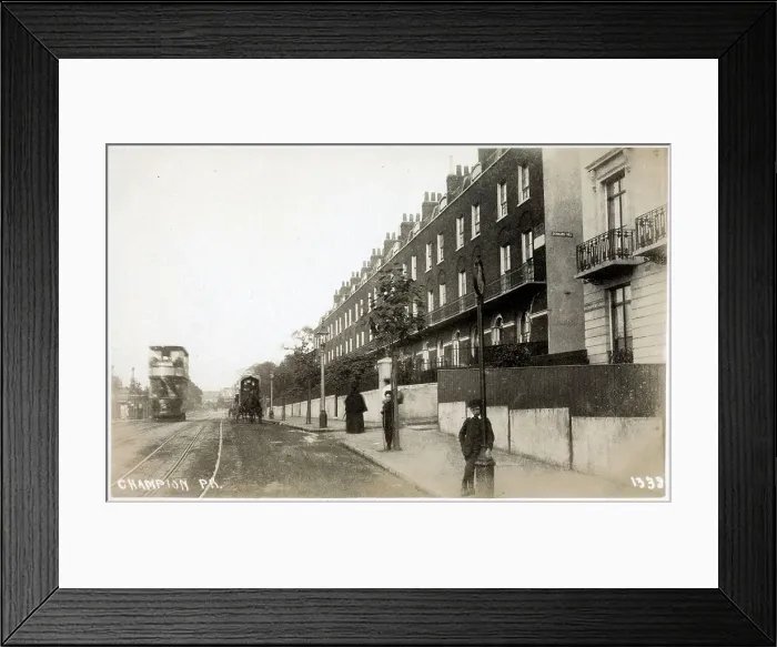 Framed Print : Champion Park, Denmark Hill, London Framed Print : Champion Park, Denmark Hill, London