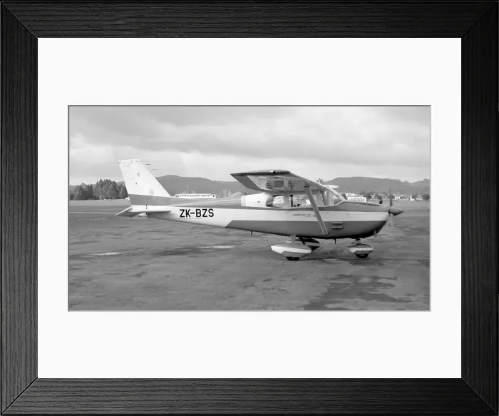 Framed Print : Cessna 172B ZK-BZS Framed Print : Cessna 172B ZK-BZS
