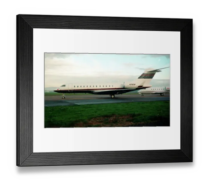 Framed Print : Bombardier BD-700 Global Express N70EW Framed Print : Bombardier BD-700 Global Express N70EW