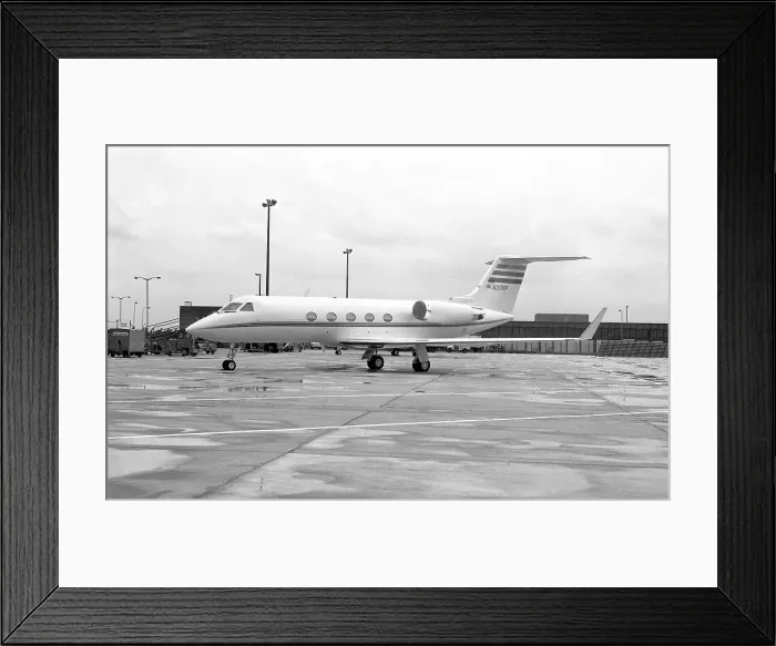 Framed Print : Gulfstream III N30RP Framed Print : Gulfstream III N30RP