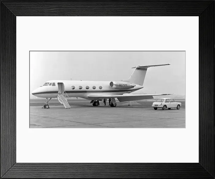 Framed Print : Grumman G-1159 Gulfstream II N375PK Framed Print : Grumman G-1159 Gulfstream II N375PK