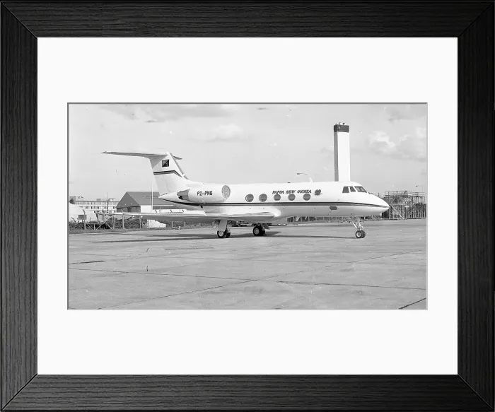 Framed Print : Grumman G-1159 Gulfstream II P2-PNG Framed Print : Grumman G-1159 Gulfstream II P2-PNG