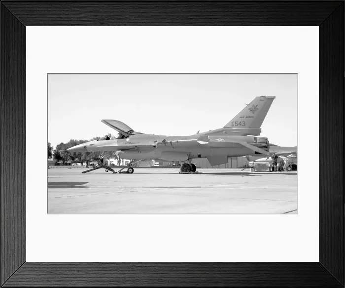 Framed Print : General Dynamics F-16C Fighting Falcon 88-0453 Framed Print : General Dynamics F-16C Fighting Falcon 88-0453