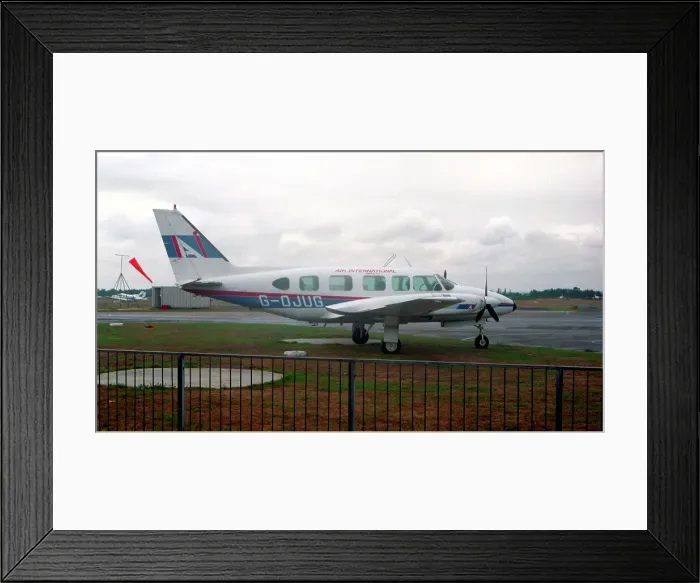 Framed Print : Piper PA-31 Chieftain G-OJUG Framed Print : Piper PA-31 Chieftain G-OJUG