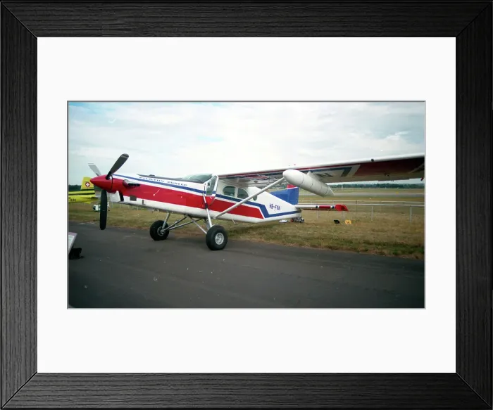 Framed Print : Pilatus PC-6 Turbo-Porter HB-HMN Framed Print : Pilatus PC-6 Turbo-Porter HB-HMN
