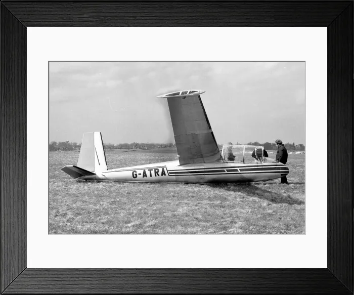 Framed Print : Let L-13 Blanik G-ATRA Framed Print : Let L-13 Blanik G-ATRA