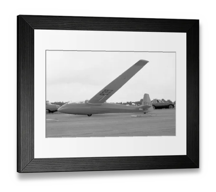 Framed Print : Scheibe SF-27 839 Framed Print : Scheibe SF-27 839