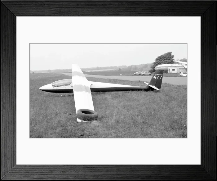 Framed Print : Slingsby T. 51 Dart 17 477 Framed Print : Slingsby T. 51 Dart 17 477