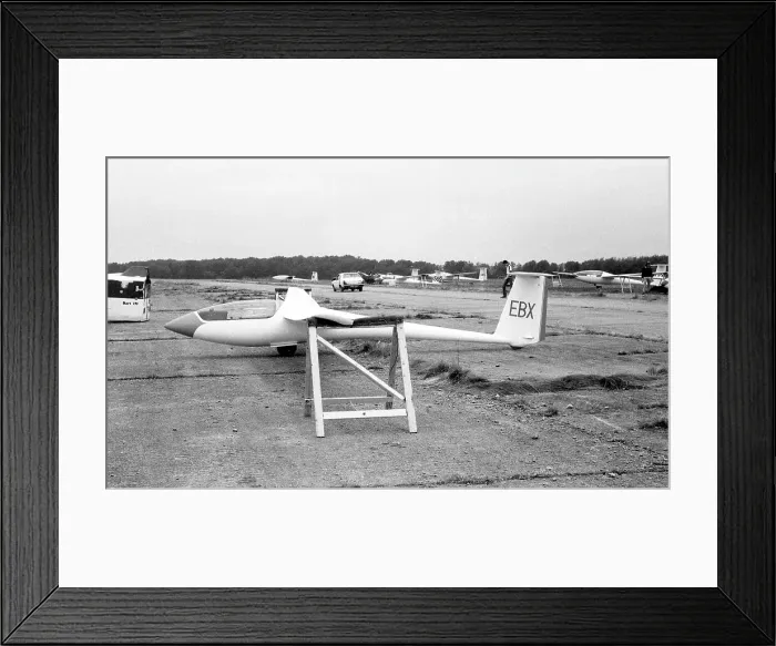 Framed Print : Schleicher ASW20 EBX Framed Print : Schleicher ASW20 EBX