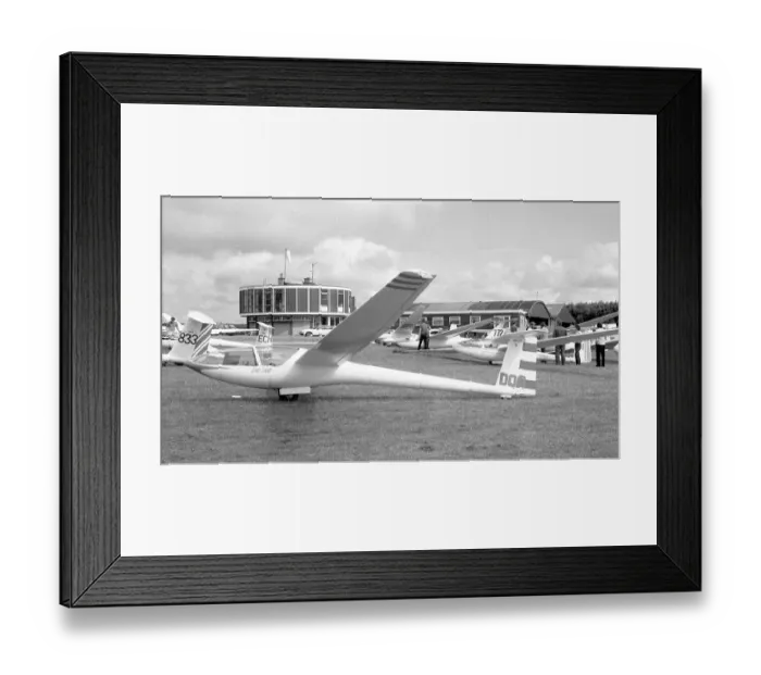 Framed Print : Glaser-Dirks DG-200 DQQ Framed Print : Glaser-Dirks DG-200 DQQ