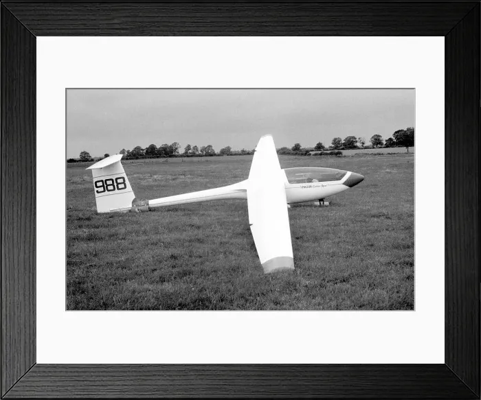 Framed Print : Eiri-Avion PIK-20B 988 Framed Print : Eiri-Avion PIK-20B 988