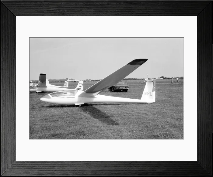 Framed Print : Rolladen-Schneider LS4 EHL Framed Print : Rolladen-Schneider LS4 EHL