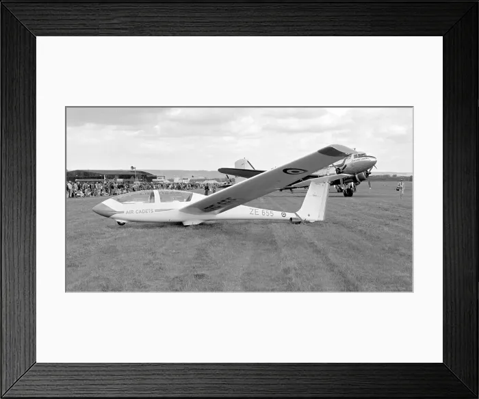 Framed Print : Grob Viking T. 1 ZE655 Framed Print : Grob Viking T. 1 ZE655