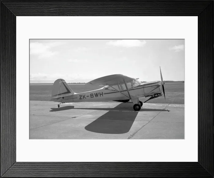 Framed Print : Auster J-5 Aiglet ZK-BWH Framed Print : Auster J-5 Aiglet ZK-BWH