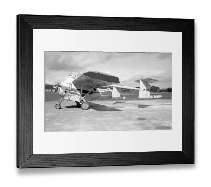 Framed Print : Bennett PL-11 Airtruck ZK-BPV