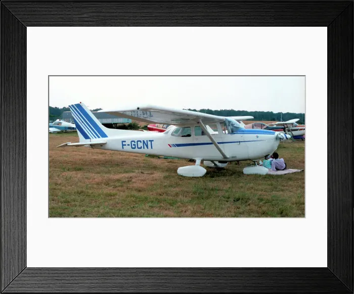 Framed Print : Reims-Cessna F172P F-GCNT Framed Print : Reims-Cessna F172P F-GCNT