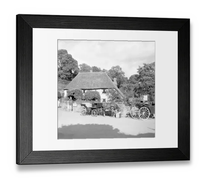 Framed Print : Rose Cottage, Torquay Framed Print : Rose Cottage, Torquay