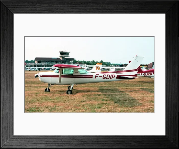 Framed Print : Reims-Cessna FR152 II F-GDIP Framed Print : Reims-Cessna FR152 II F-GDIP