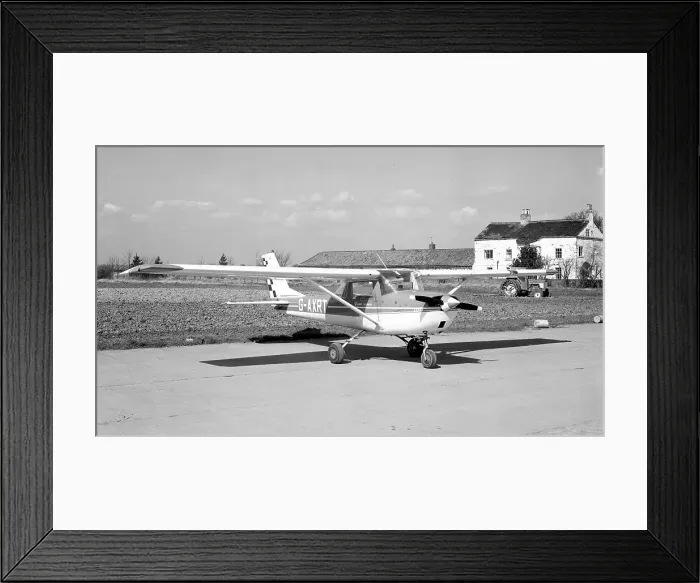 Framed Print : Reims-Cessna FA150K Aerobat G-AXRT Framed Print : Reims-Cessna FA150K Aerobat G-AXRT