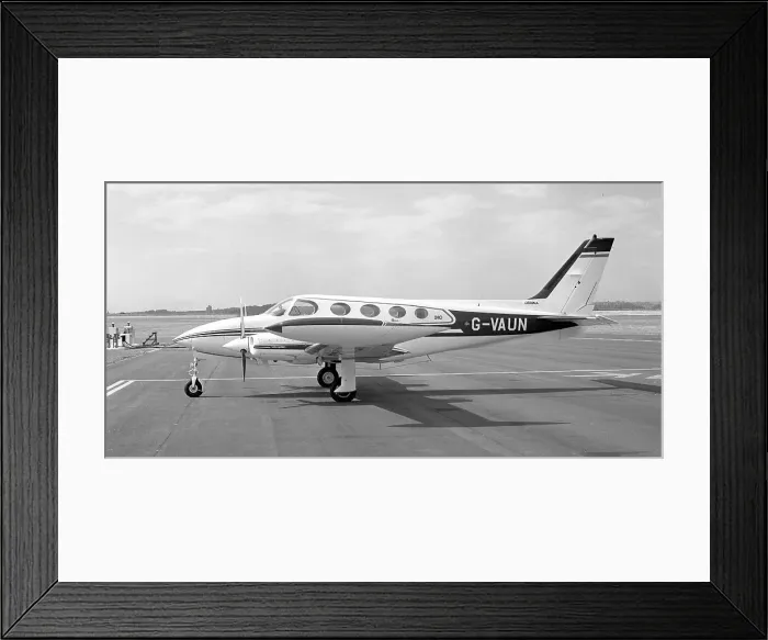 Framed Print : Cessna 340 G-VAUN Framed Print : Cessna 340 G-VAUN