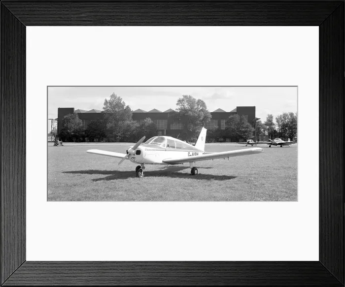 Framed Print : Piper PA-28 Cherokee G-AVBM Framed Print : Piper PA-28 Cherokee G-AVBM