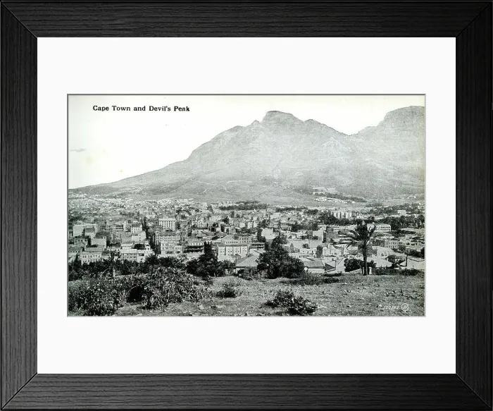 Framed Print : Cape Town and Devil's Peak, South Africa Framed Print : Cape Town and Devil's Peak, South Africa