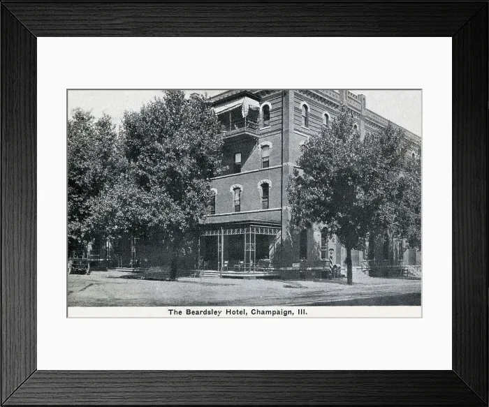 Framed Print : The Beardsley Hotel, Champagne, Illinois, USA Framed Print : The Beardsley Hotel, Champagne, Illinois, USA