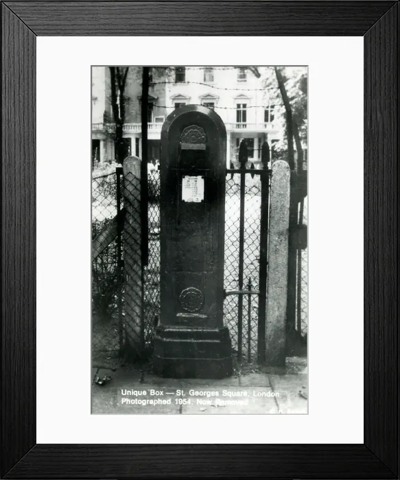 Framed Print : Unique letterbox - Western side St. George's Square, PImlico Framed Print : Unique letterbox - Western side St. George's Square, PImlico