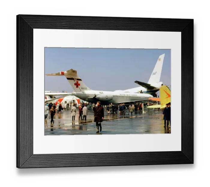 Framed Print : McDonnell Douglas C-9A Nightingale 68-8935 Framed Print : McDonnell Douglas C-9A Nightingale 68-8935