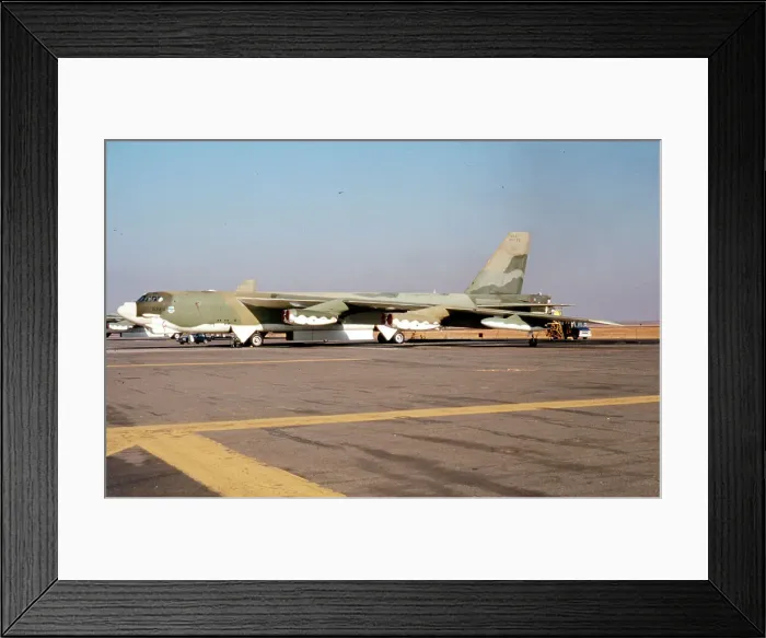 Framed Print : Boeing B-52G Stratofortress 58-0220 Framed Print : Boeing B-52G Stratofortress 58-0220