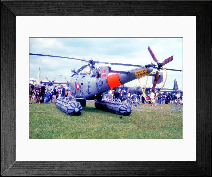 Framed Print : Aerospatiale SE. 3160 Alouette III M-071 Framed Print : Aerospatiale SE. 3160 Alouette III M-071