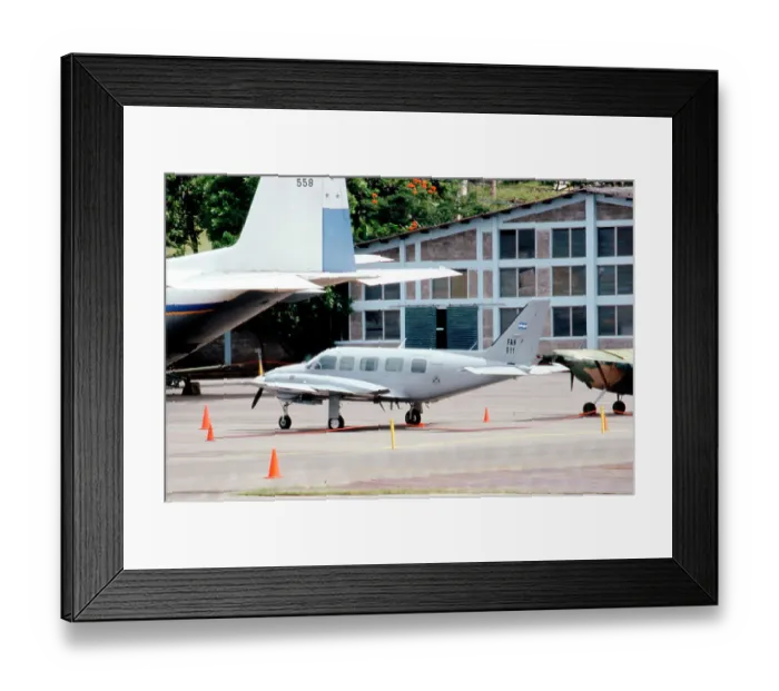 Framed Print : Piper PA-31 Navajo Chieftain FAH 011 Framed Print : Piper PA-31 Navajo Chieftain FAH 011