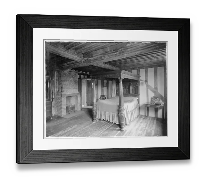Framed Print : The bedroom at Paycocks, Coggershall, Essex Framed Print : The bedroom at Paycocks, Coggershall, Essex