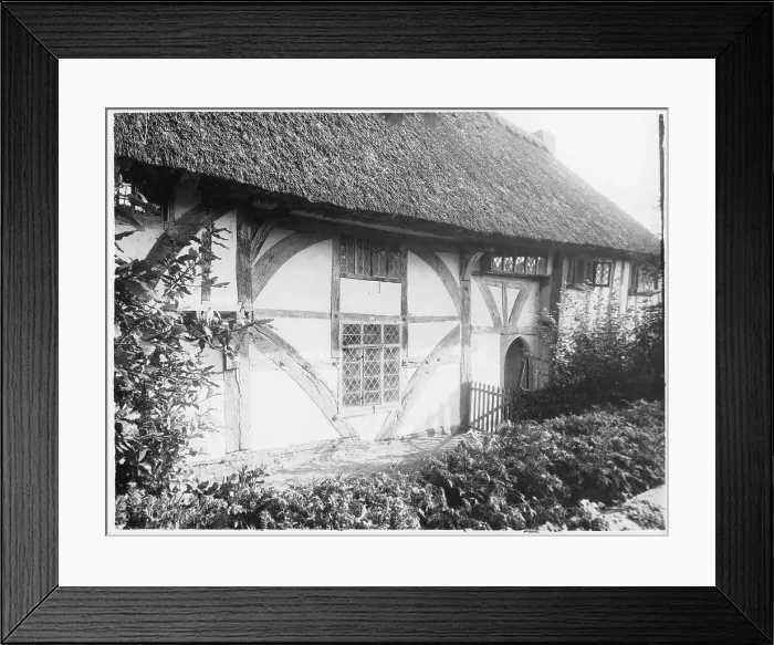 Framed Print : Clergy House, Alfreston, Sussex Framed Print : Clergy House, Alfreston, Sussex