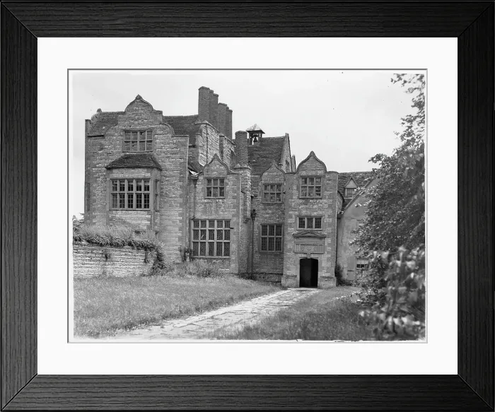 Framed Print : The Nunnery at Salford Priory Framed Print : The Nunnery at Salford Priory