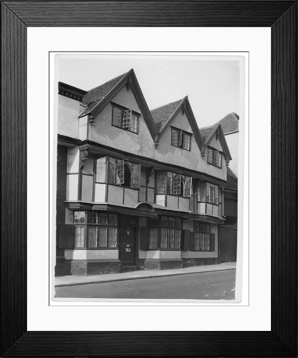 Framed Print : Agnes House, 29 St Dunstans Street, Canterbury Framed Print : Agnes House, 29 St Dunstans Street, Canterbury