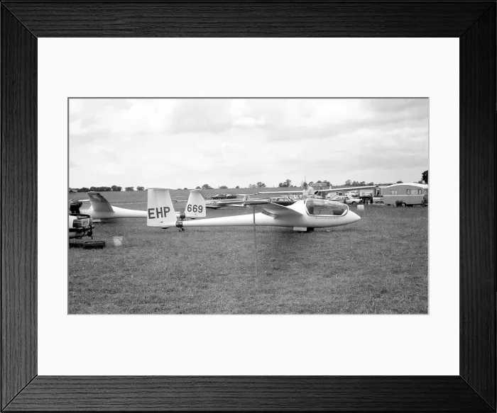 Framed Print : Schempp-Hirth Nimbus 2C EHP Framed Print : Schempp-Hirth Nimbus 2C EHP