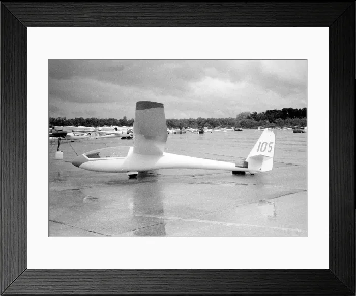 Framed Print : Schleicher ASW15 105 Framed Print : Schleicher ASW15 105