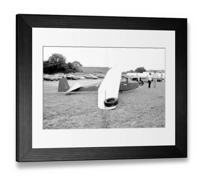Framed Print : Slingsby T. 8 Tutor (BGA. 858) Framed Print : Slingsby T. 8 Tutor (BGA. 858)