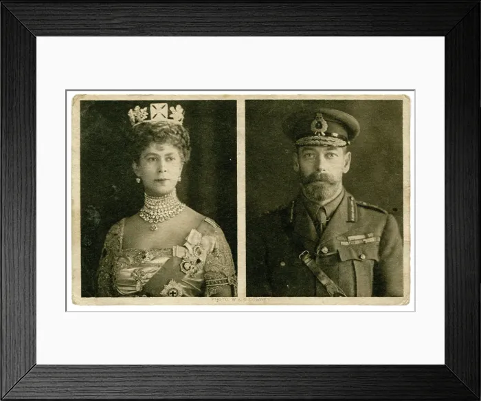 Framed Print : George V & Queen Mary Christmas Card Framed Print : George V & Queen Mary Christmas Card